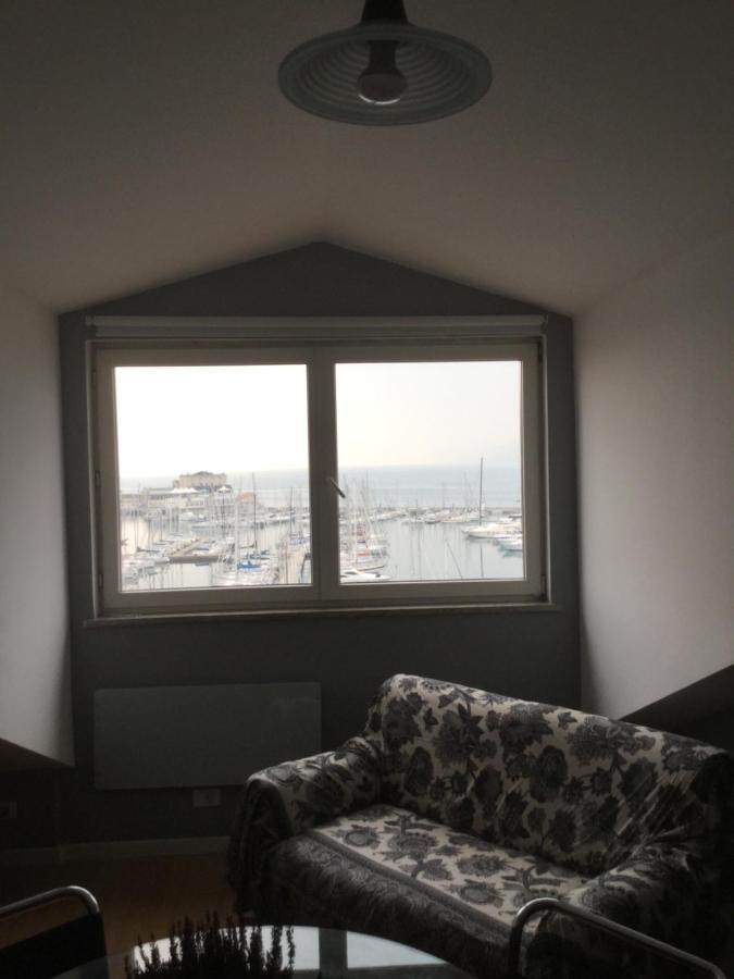 Mansarda Centrale Vista Mare Apartment Triest Exterior foto